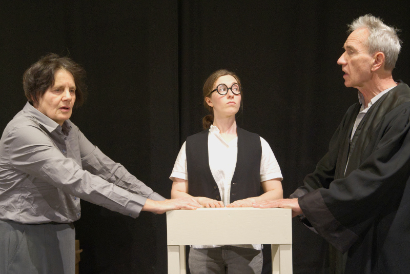 Chawwerusch_Der zerbrochne Krug-WM_2970